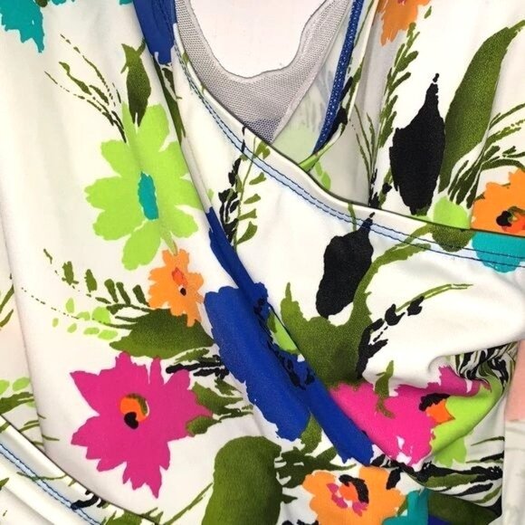 Body Concepts Floral Print One-Piece Swimsuit Size 18 Nylon & Spandex Womens Swi - Picture 4 of 7